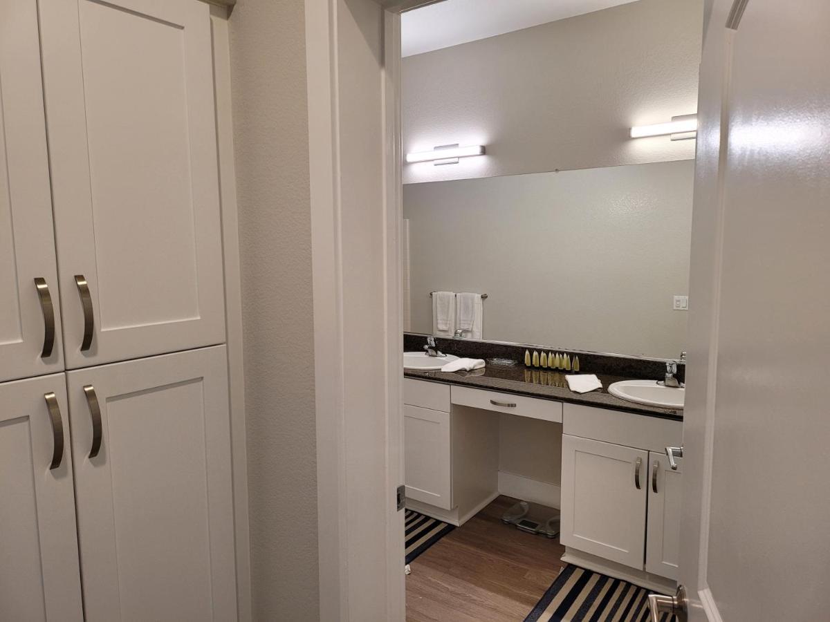 Amazing Vacation & Shopping In San Diego 2 Suits And 3 Bath Fb1 Bagian luar foto