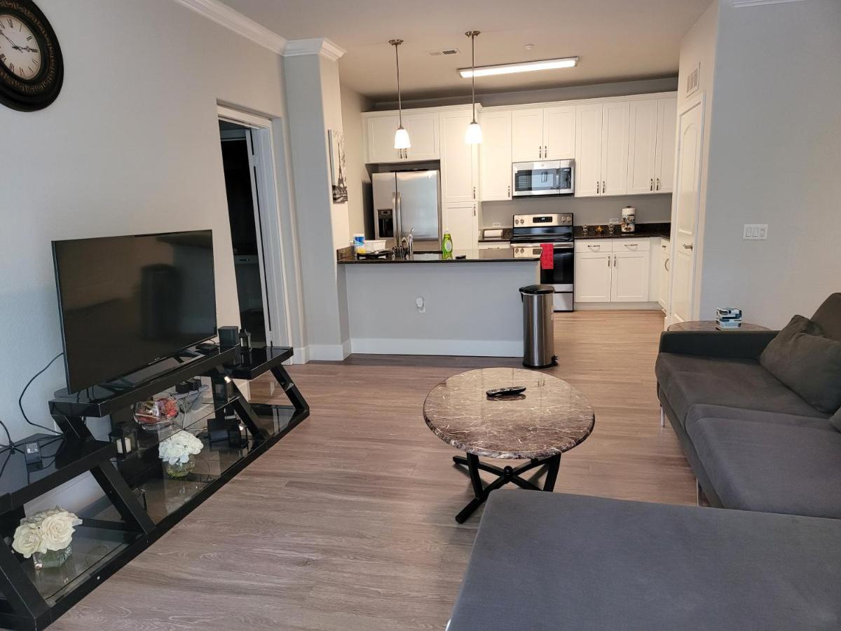 Amazing Vacation & Shopping In San Diego 2 Suits And 3 Bath Fb1 Bagian luar foto
