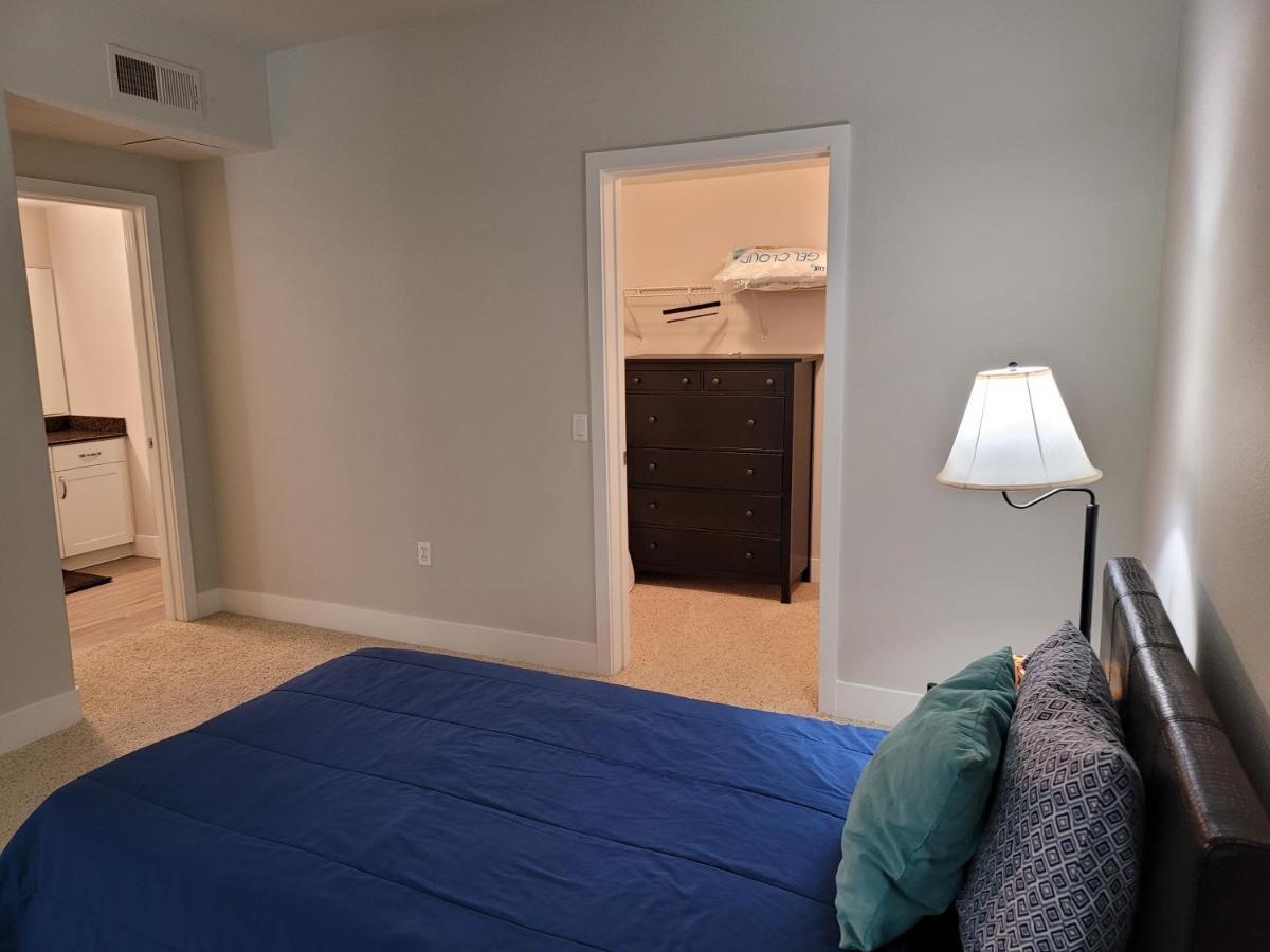 Amazing Vacation & Shopping In San Diego 2 Suits And 3 Bath Fb1 Bagian luar foto