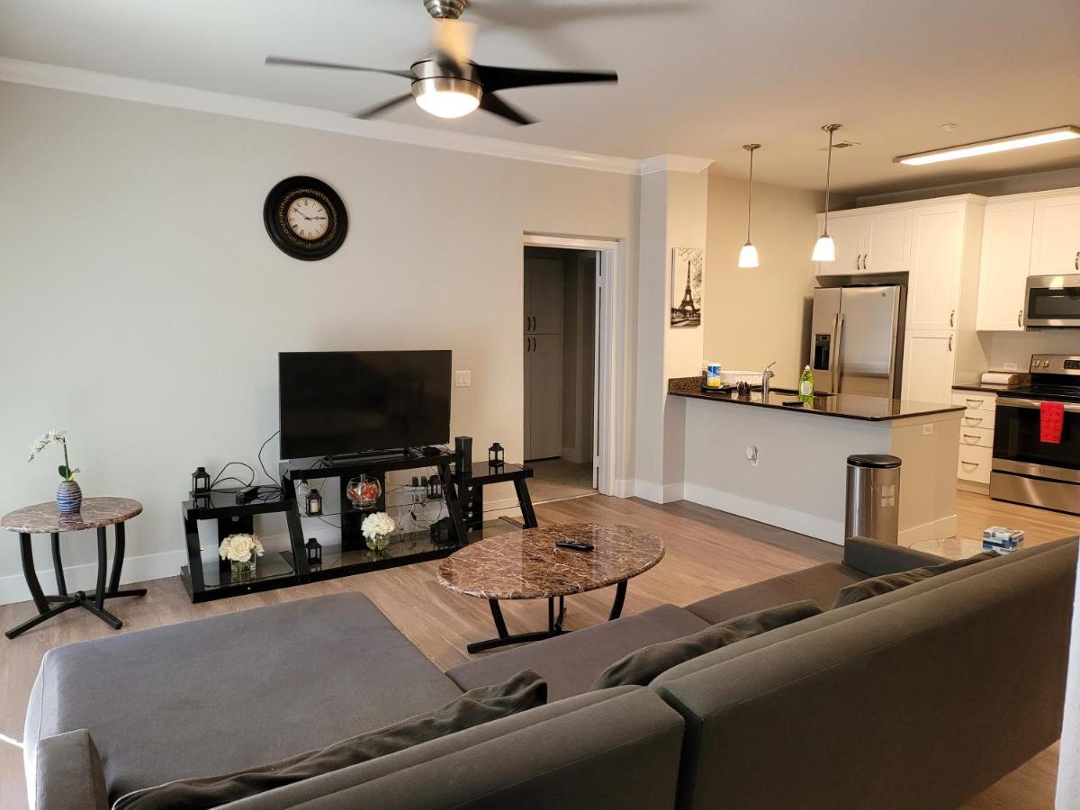 Amazing Vacation & Shopping In San Diego 2 Suits And 3 Bath Fb1 Bagian luar foto